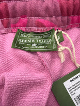 Load image into Gallery viewer, New Denim Tears Pink Camo Cotton Wreath Sweatpants Size Medium