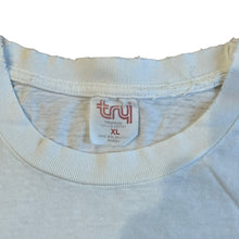 Load image into Gallery viewer, Vintage TRY Atlanta Braves Tom Glavine Greg Maddux John Smoltz Denny Neagle Pitching T Shirt 90s XL
