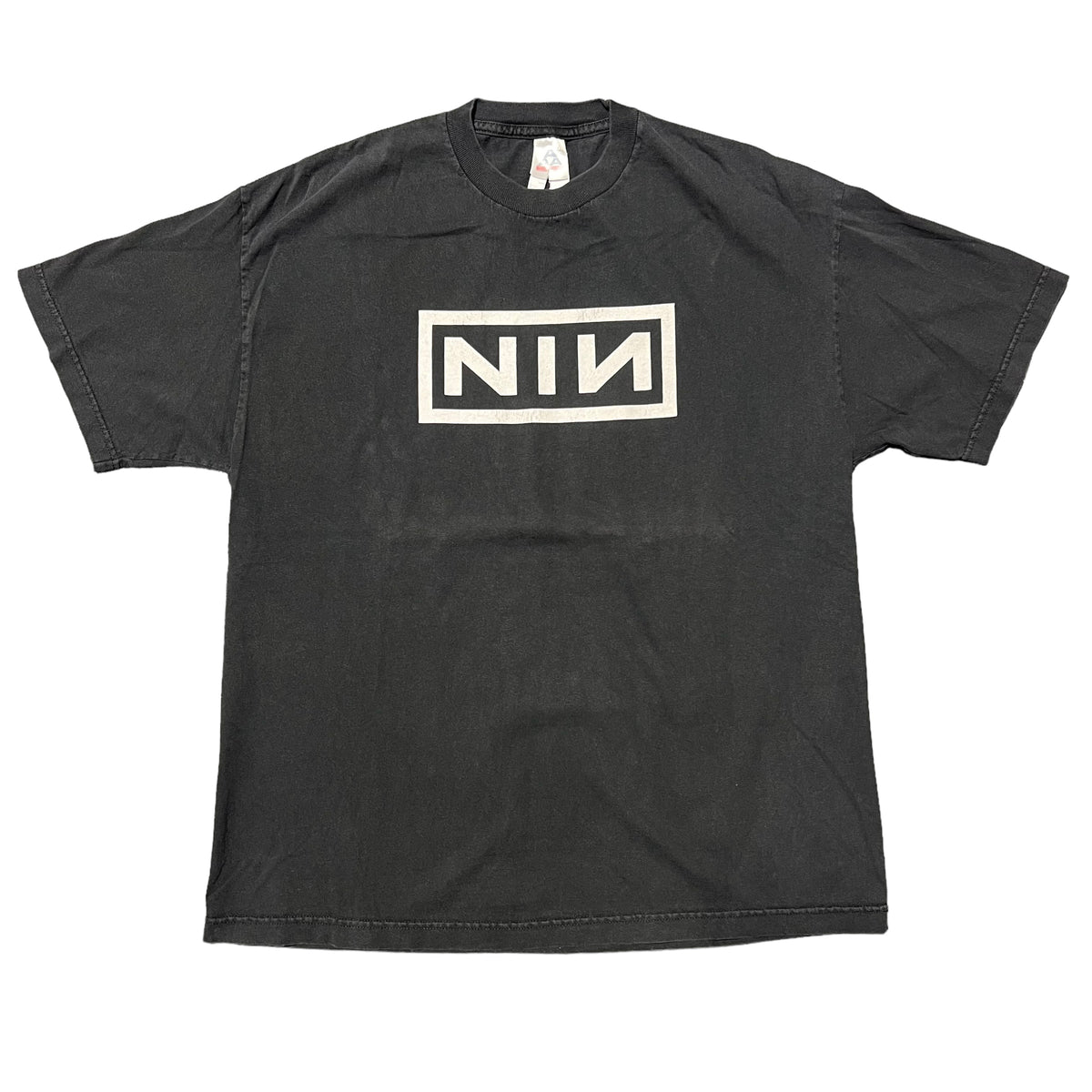ミュージシャン Nine inch nails 2005 vintage tee C49ED224-CDDB-48CD-92F8-