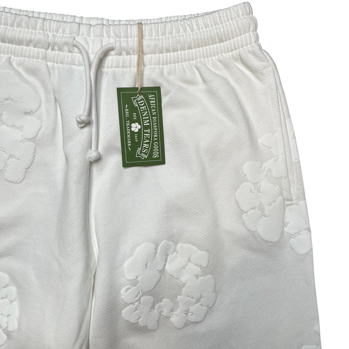 CE42E7D9-FDC5-4D1F-B9B6-