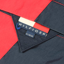 Load image into Gallery viewer, Vintage TOMMY HILFIGER Spell Out Flag Reversible Sailing Jacket 90s Navy Red XL
