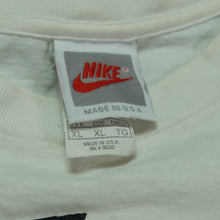 Load image into Gallery viewer, Vintage NIKE Basketball C.Traze093 Big Swoosh Art T Shirt 90s White XL