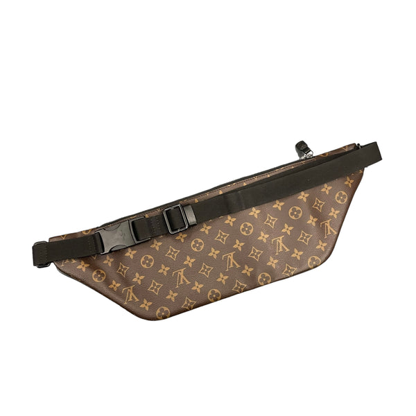 Louis Vuitton Christopher Bumbag
Monogram Brown 2019 Pre Owned