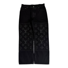 Load image into Gallery viewer, Louis Vuitton Monogram Carpenter Denim Jeans Black Sz 34
