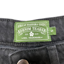 Load image into Gallery viewer, NEW Denim Tears Jean Shorts Black Sz S
