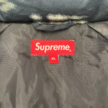 Load image into Gallery viewer, SUPREME City Lights Puffy Jacket SS20 NWT XL
