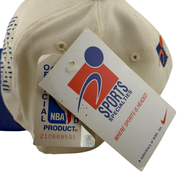 Vintage SPORTS SPECIALTIES New York Knicks Basketball Pressure D Snapback Hat 90s Cream Blue NWT