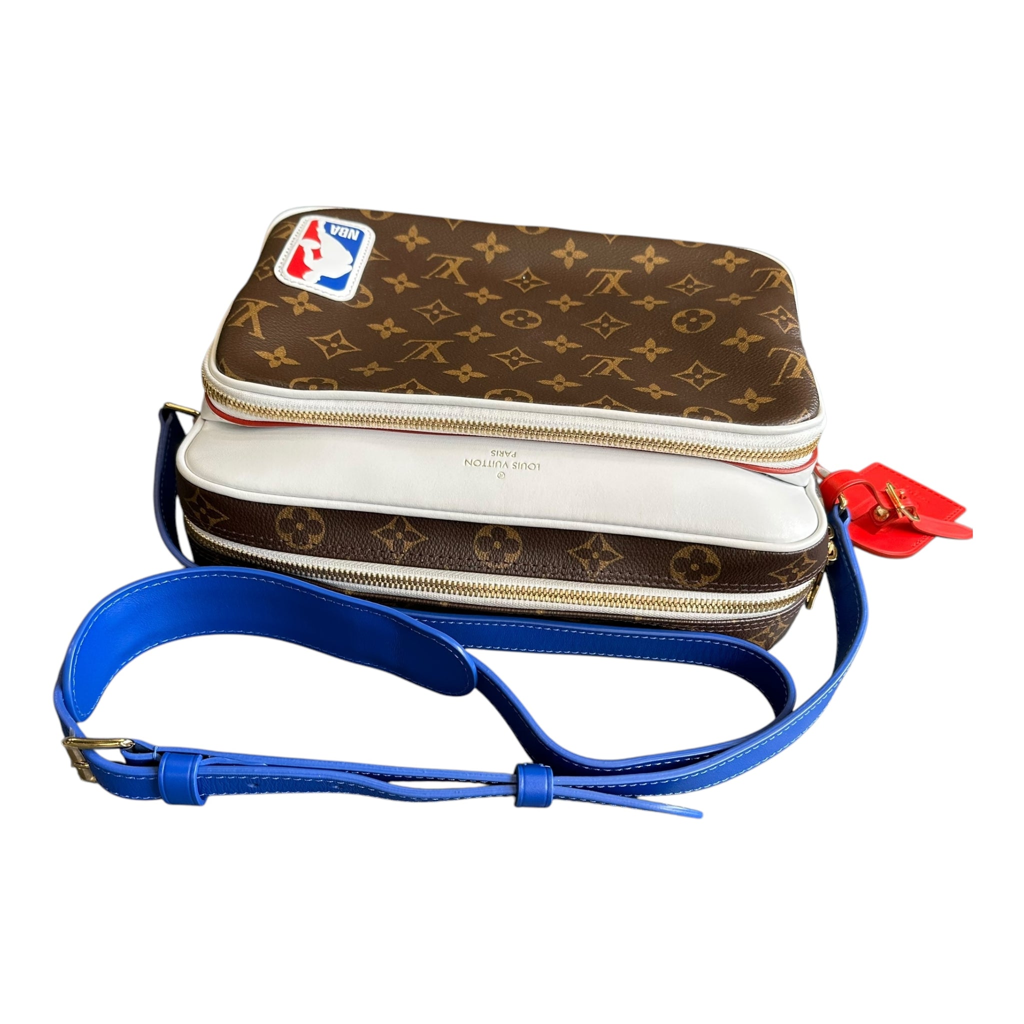 Louis Vuitton x NBA Nil Messenger Pre Owned – Reset Web Store