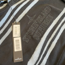 Load image into Gallery viewer, NWT SUPREME x STONE ISLAND Warp Stripe Hoodie Sweatshirt Black
