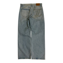 Load image into Gallery viewer, Louis Vuitton Monogram Leather Patch Light Wash Denim Jeans Sz 34
