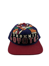 Load image into Gallery viewer, Vintage THE GAME Phoenix Coyotes Big Kachina Logo Snapback Hat 90s Purple Burgundy
