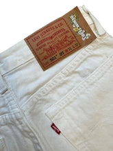 Load image into Gallery viewer, DENIM TEARS x LEVI&#39;S Cotton Wreath Jeans White Pre-Owned W31 L32
