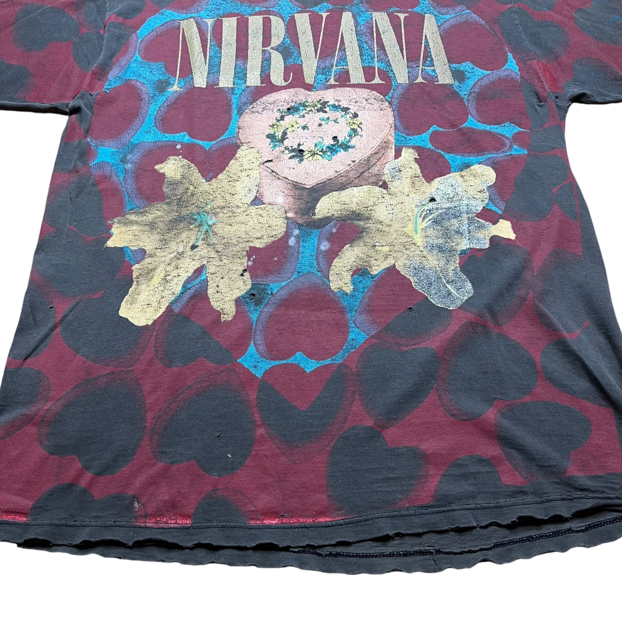 Nirvana heart store shaped box t shirt size large Kurt cobain Pearl Jam sound garden