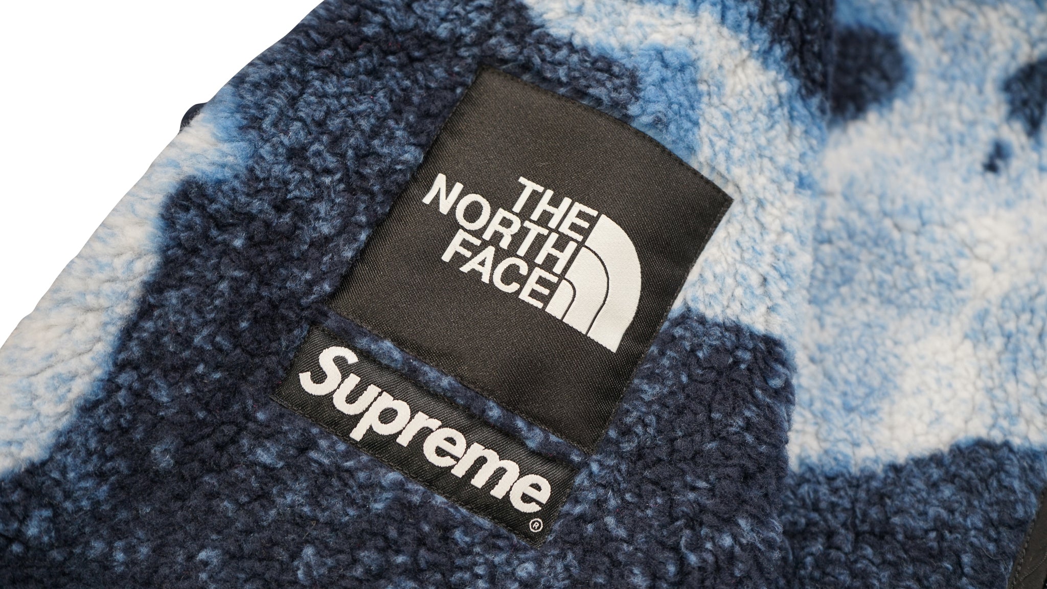 Supreme The North Face Bleached Denim Print Mountain Jacket Indigo