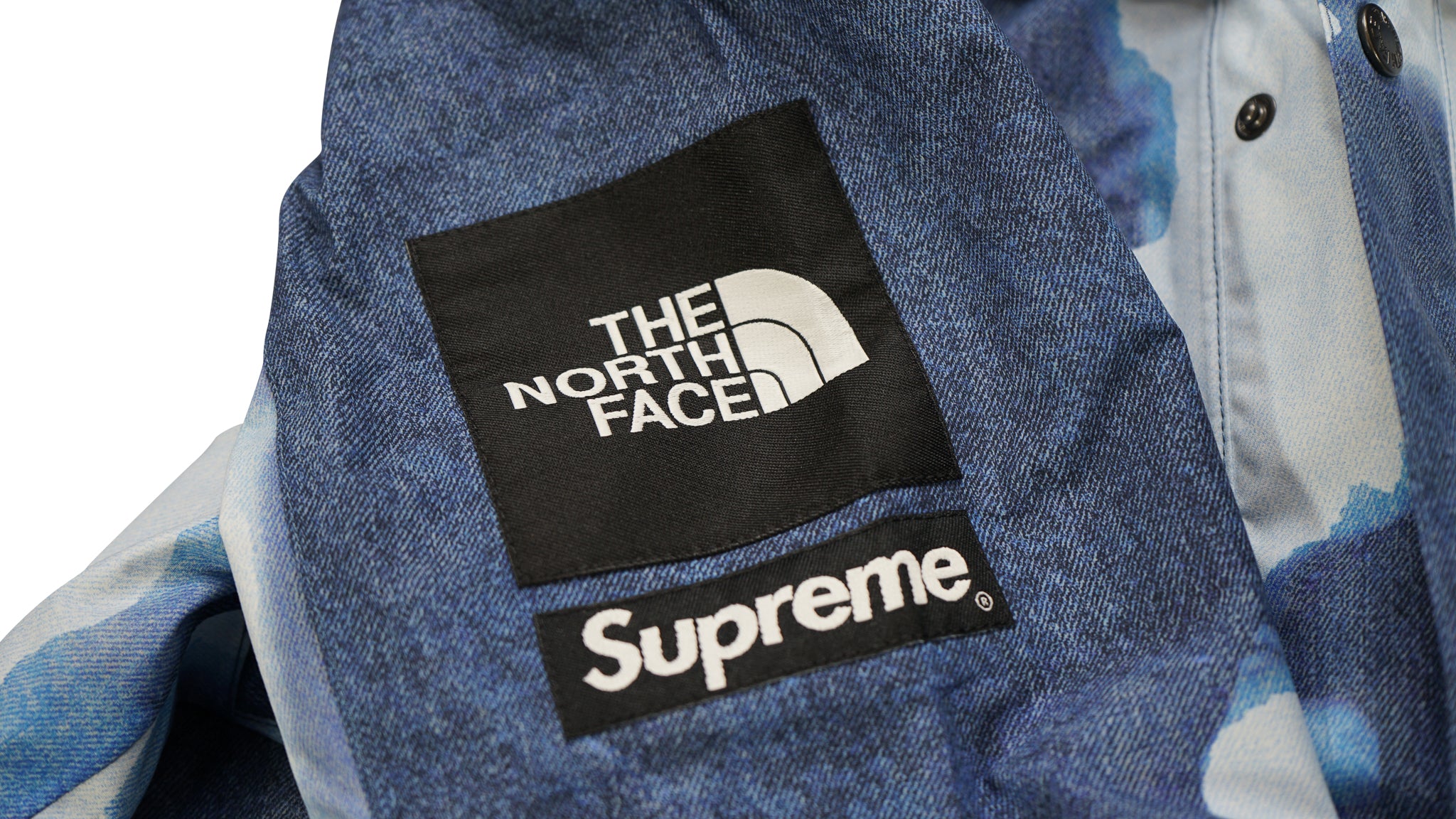 Supreme The North Face Bleached Denim Print Mountain Jacket Blue