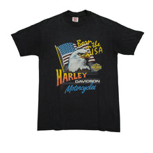 Load image into Gallery viewer, Vintage HIT ME Harley Davidson Motorcycles Born in The USA Eagle Flag T Shirt 80s 90s Black M
