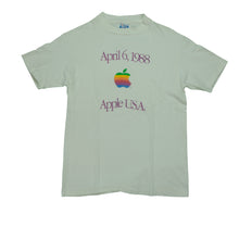 Load image into Gallery viewer, Vintage Apple Macintosh USA 1998 T Shirt 90s White M
