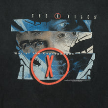Load image into Gallery viewer, Vintage US T&#39;S The X-Files War of The Coprophages 1999 TV Promo T Shirt 90s Black L
